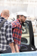 Paris 2024 - Ryan Gosling, Eva Mendes And Daughters Arrive At Bercy Arena