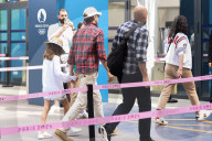 Paris 2024 - Ryan Gosling, Eva Mendes And Daughters Arrive At Bercy Arena