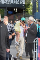 Paris 2024 - Ryan Gosling And Daughter Leaving Bercy Arena