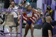 Gabby Thomas wins gold in women's 200m at Olympics