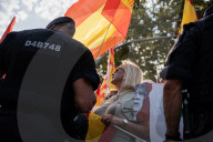 Barcelona_ Tension around the Parliament due to the presence of Spanishist groups.
