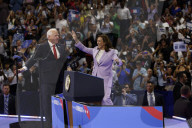 VP Harris and Walz hold campaign rally in Las Vegas
