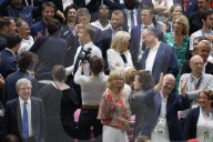 VIPs attend men's basketball final at Paris Olympics