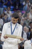 USA defeats France in Olympic basketball final