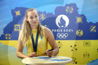 Ukrainian fencer Yuliia Bakastova brings home Olympic gold medal 