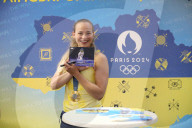 Ukrainian fencer Yuliia Bakastova brings home Olympic gold medal 