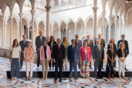 Barcelona_Official photo of the Generalitat government.