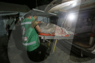 Injured Gazans arrive hospital after Israeli attack