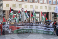 Milano P.za San Babila. Quarantaquattresimo presidio Pro-Palestina contro il genocidio.