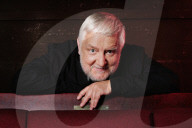 Actor Simon Russell BealeActor Simon Russell Beale