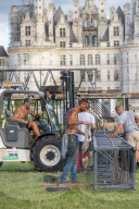 montage scène Sting à Chambord // Sting stage construction in Chambord