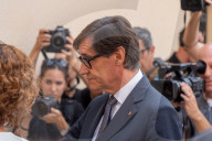 Rubi_Barcelona_5 minutes of silence for the murder of 2 women
