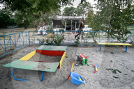 Russia bombs children's cafe 