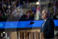 Tim Walz addresses DNC, Day 3