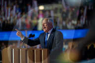 Tim Walz addresses DNC, Day 3