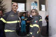 Volontari della Protezione Civile e Vigile del Fuoco ricoverati al Centro Grandi Ustionati al Sant&#x2019;Eugenio 
Volontari della Protezione Civile e Vigile del Fuoco ricoverati al Centro Grandi Ustionati al Sant&#x2019;Eugenio 