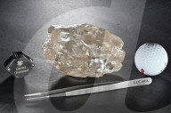 Giant 2,492 carat daimond one of the largest ever found