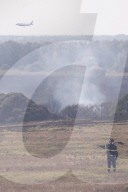Roma, Incendio vicino alla pista dell&#x2019;Aeroporto di Fiumicino partito da un campo agricolo