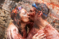 FEATURE - Über 150 Tonnen Tomaten für das Fest der Tomate in Bunol, Valencia