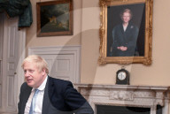 Keir Starmer removes "unsettling" Margaret Thatcher portrait from 10 Downing 