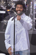 Singer Khalid Performs Live On 'Today Show'