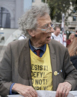 UK conspiracisy theorists hold unfocused "Freedom Rally"