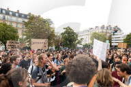 NEWS - Paris : Proteste gegen den französischen Präsidenten nach Ernennung des neuen Premiers
