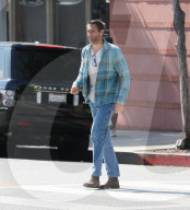 PREMIUM EXCLUSIVE Jennifer Garner's Boyfriend John Miller Cuts A Handsome Frame In Beverly Hills