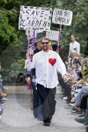 MODE - New York Fashion Week Frühling/Sommer 2025: Libertine