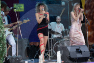 Meet the postpartum punks - Pushy Pushy Pushy. A primal scream in the face of all tradwives.
