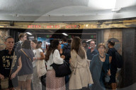 Line 3 of the Barcelona metro at Pla&#xe7;a Catalunya closed due to a collapse.
Line 3 of the Barcelona metro at Plaa Catalunya closed due to a collapse.