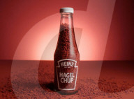 Une nouvelle version du ketchup Heinz a été créée, transformant la sauce salée préférée en vermicelles