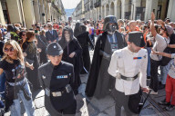 Sfilata delle Legioni Imperiali di Star Wars organizzata dal Museo Nazionale del Cinema in occasione con la mostra &quot;Movie Icons&quot; a Torino
Sfilata delle Legioni Imperiali di Star Wars organizzata dal Museo Nazionale del Cinema in occasione con l
