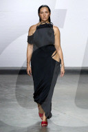 MODE - London Fashion Week Frühling/Sommer 2025: Karoline Vitto