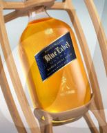 World's lightest whisky bottle