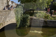 River Stour sculpture by Jason deCaires Taylor commemorates 16th century drowning that inspired Shakespeare.
