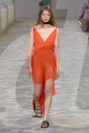 MODE - Milano Fashion Week Frühling/Sommer 2025: Alberta Ferretti