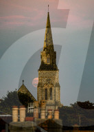 FEATURE - SN_FULL_HARVEST_SUPERMOON_04