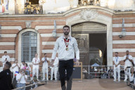 Les Toulousains ont accueilli avec ferveur les athlètes de la Ville rose et de ses alentours, après leur performance aux Jeux Olympiques de Paris 2024 sur la place du Capitole