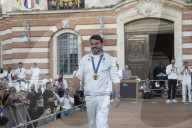 Les Toulousains ont accueilli avec ferveur les athlètes de la Ville rose et de ses alentours, après leur performance aux Jeux Olympiques de Paris 2024 sur la place du Capitole