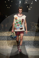 MODE - Milano Fashion Week Frühling/Sommer 2025: Antonio Marras