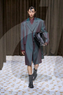 MODE - Milano Fashion Week Frühling/Sommer 2025: Jil Sander