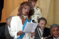 Conferimento della cittadinanza onoraria di Pozzuoli a Sophia  Loren
