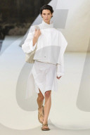 MODE - Milano Fashion Week Frühling/Sommer 2025: Tod's
