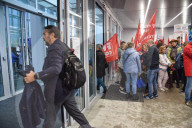 Sciopero dei lavoratori del settore sanitario privato Aris e Aiop a Torino