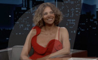 Halle Berry sur le plateau de l'émission "Jimmy Kimmel Live!" à Los Angeles