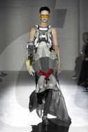 Défilé de mode Junya Watanabe prêt à porter printemps / été 2025 lors de la fashion week à Paris (PFW)