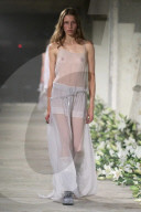 MODE - Paris Fashion Week Frühling/Sommer 2025: Ann Demeulemeester