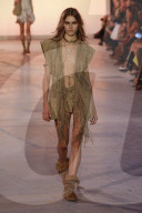 Défilé de mode "Isabel Marant" prêt à porter printemps / été 2025 lors de la fashion week à Paris (PFW)