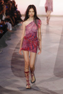 Défilé de mode "Isabel Marant" prêt à porter printemps / été 2025 lors de la fashion week à Paris (PFW)